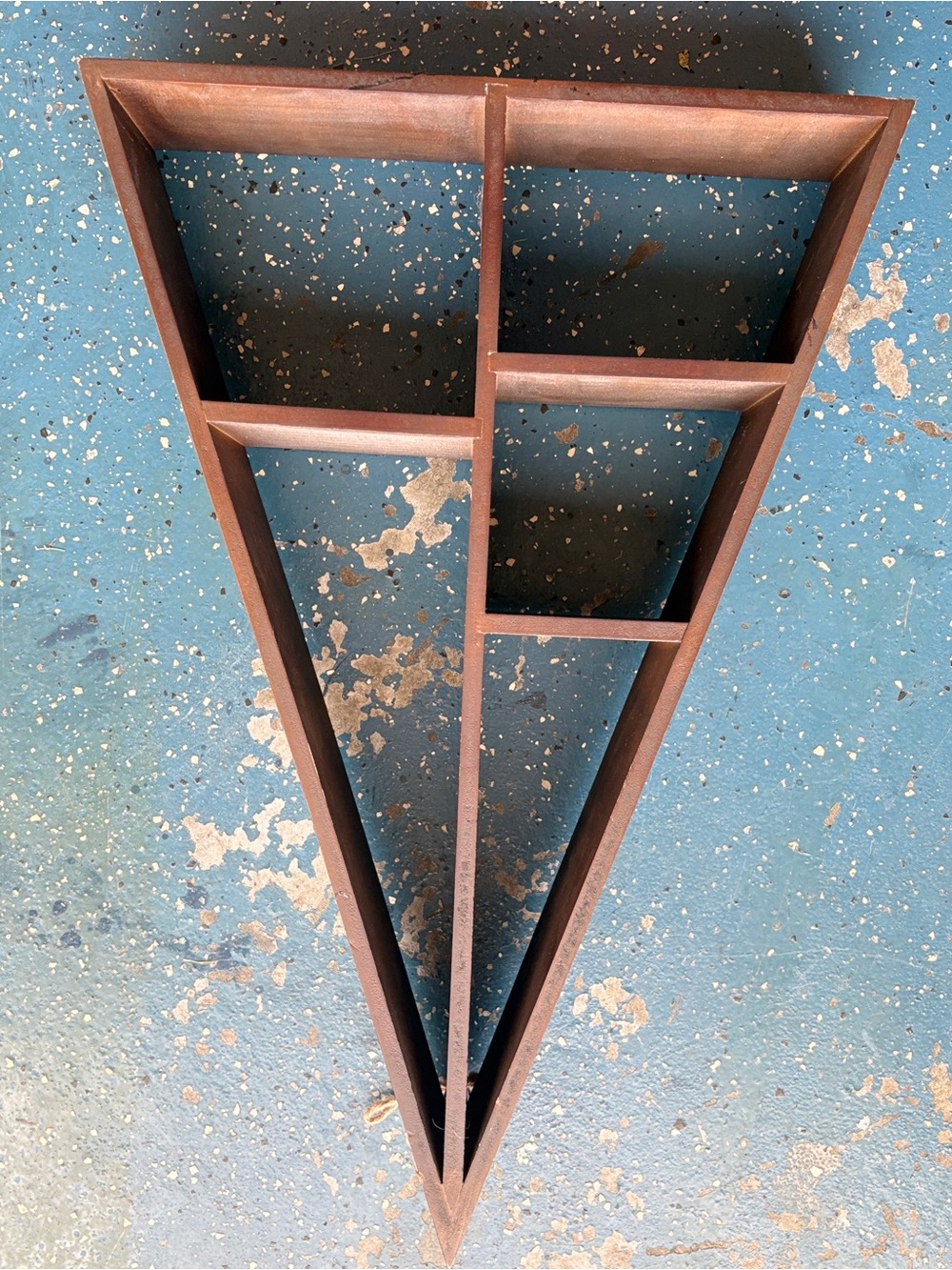 Triangle Display Shelf - Picture 8 of 12